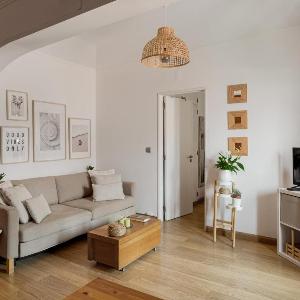 Stylish Hideaway in Heart of Cascais