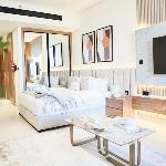 Luxury Studio w Jacuzzi Balcony