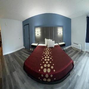 Coratel Inn and Suites By Jasper Lacrosse