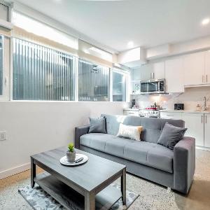The Roland - Inviting 2BR Basement Suite in Downtown Toronto