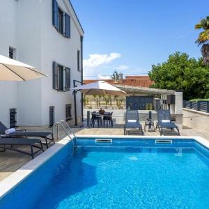 Studio Apartment Estate 3 - Krk by Villas Guide