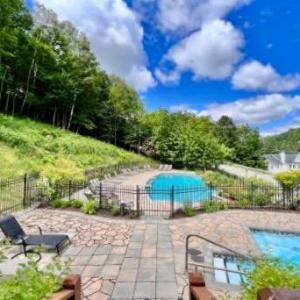 Swimming Pool Spa - Condo Mont Tremblant