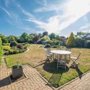 18 Linden Road - sleeps 5 - Less than a mile from the Aldeburgh Beach and a Vibrant High Street