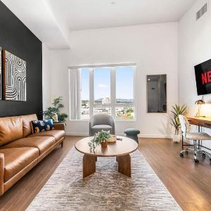 Central LA Hideaway Steps from Japanese Village