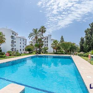2 BR Seaviews Close to Beach By Better Bookings