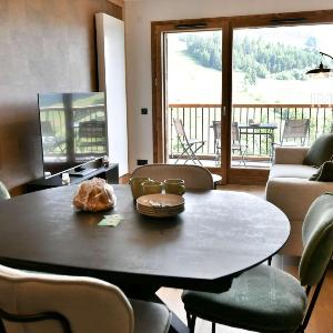 Les Chalets de L'Aiguille B202