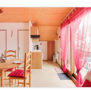 Chalet de montagne confortable avec jardin privé animaux acceptés à Cauterets - FR-1-812-141