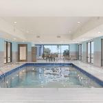 Holiday Inn Express & Suites Elgin - Chicago Northwest by IHG