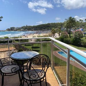 Th29 Deluxe beachfront apartment in Tamarit