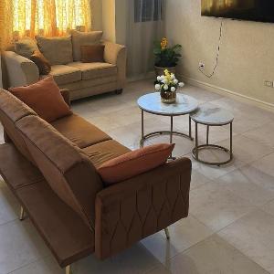Casa Amarilla St Michael