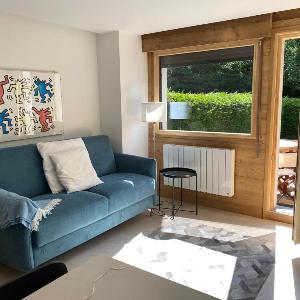 Appartement moderne avec terrasse et jardin privatif à Chamonix - Parking inclus - FR-1-343-267