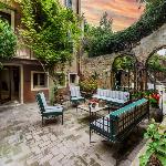 Dimora Orlando A breathtaking Venetian Retreat with Private Courtyard Venice 