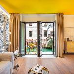 Modern Apartment with View on San Giovanni e Paolo R&R 