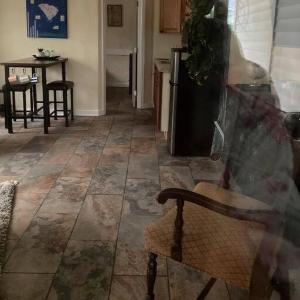 Modern 1-Bedroom with Patio
