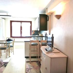 Appartement T2 a louer aux Gets - Chavannes menage inclus - FR-1-573-142