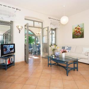 Brise Villa San Marino App 10