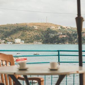City & Sea Hideout