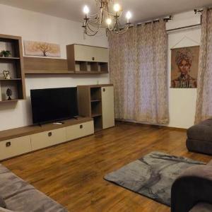 Bohemian Cozy Eight