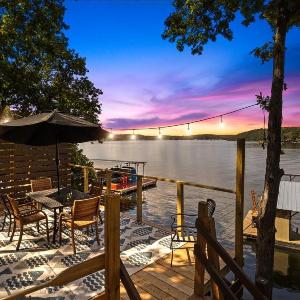 Lakeview Landing by StayLage