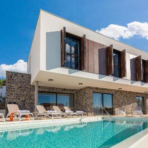 Villa Aurora