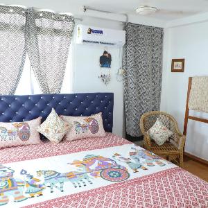 Eva Bliss-French Stay  2mins Walk To Rock Beach