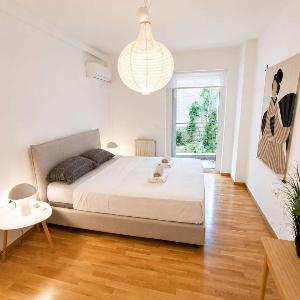 Premium 3 Bd Retreat in Neapoli-Lycabettus