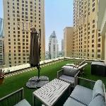 Allsopp & Allsopp - 2-Bedroom Apartment in Shams JBR