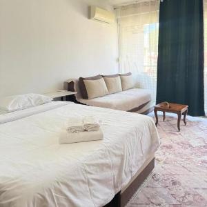 Serenity Studio House