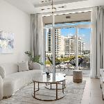 VayK - Luxurious 1BR in JLT with Premium Amenities