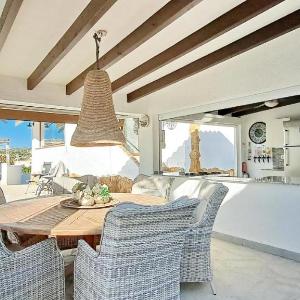 Villa Esmeralda by Solidays