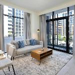 Allsopp & Allsopp - 1-Bedroom Apartment in Azizi Riviera 27 Meydan Dubai 