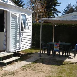 Mobil-home avec terrasse à Notre-Dame-de-Monts pour 3 pers. - API-1-52-605