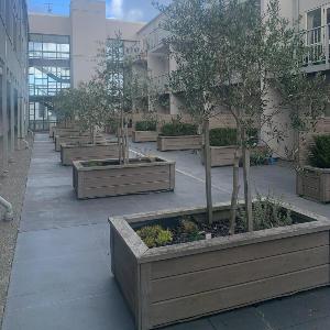 Family friendly 2 bed apartment with carpark