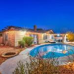 Gunderson Extended Stay w Pool 10 Min to Strip Nevada