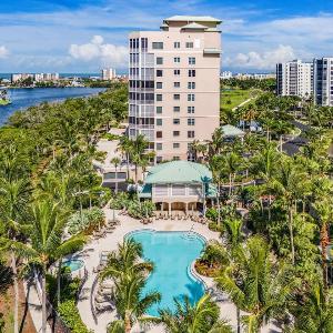 Waterside #835- Bayscape Bliss 3BR 2BA Condo with Pool! condo