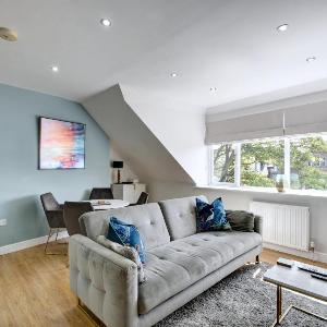 Finest Retreats - The Loft at The Regency