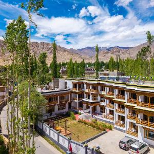 Hotel Bayshu - The Hosteller Leh