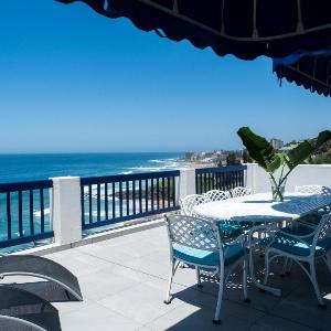 Beachfront Apartments Shakas Rock - Santorini Estate Pool Ocean Views