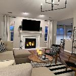 Luxurious Grand Park Family Home with Game Room and XBox Westfield Indiana
