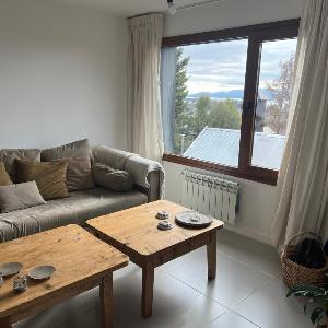 Departamento 2 ambientes con vista al lago