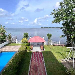 The Backwater Rhapsody Alleppey