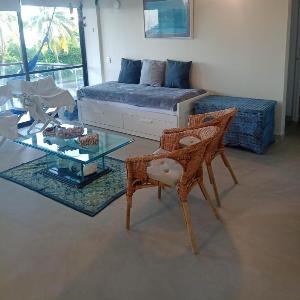 Apartamento en San Andres frente al mar con balcon