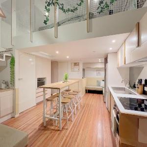 The New Yorker Loft Brisbane CBD Sleeps 5
