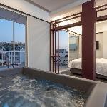 Acropolis View Luxury Apartments with Jacuzzi Athens 