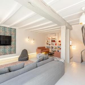 CLOS MARITXU - KEYWEEK Architect-designed house in Biarritz with parking