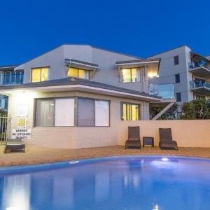 Sunset Spa Escape - Ocean Views