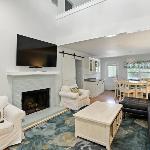 Charming Seabrook Island Retreat