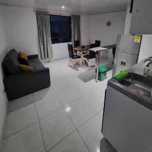 Apto amoblado a 15 min de la Embajada americana