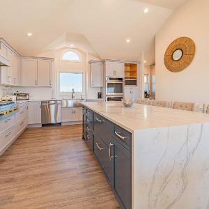 Jubilee by the Sea - Village at Nags Head Oceanfront Ocean View Elevator Pool Hot Tub Flex Stays