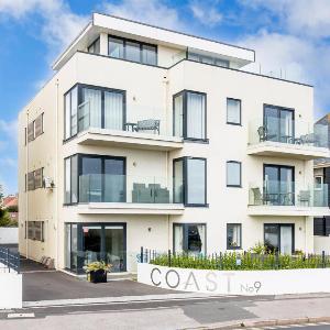 Rise and Shine - With a Balcony On the Seafront